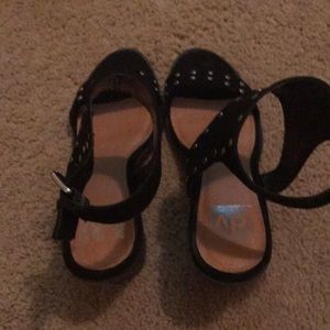 DV by Dolce Vita heel